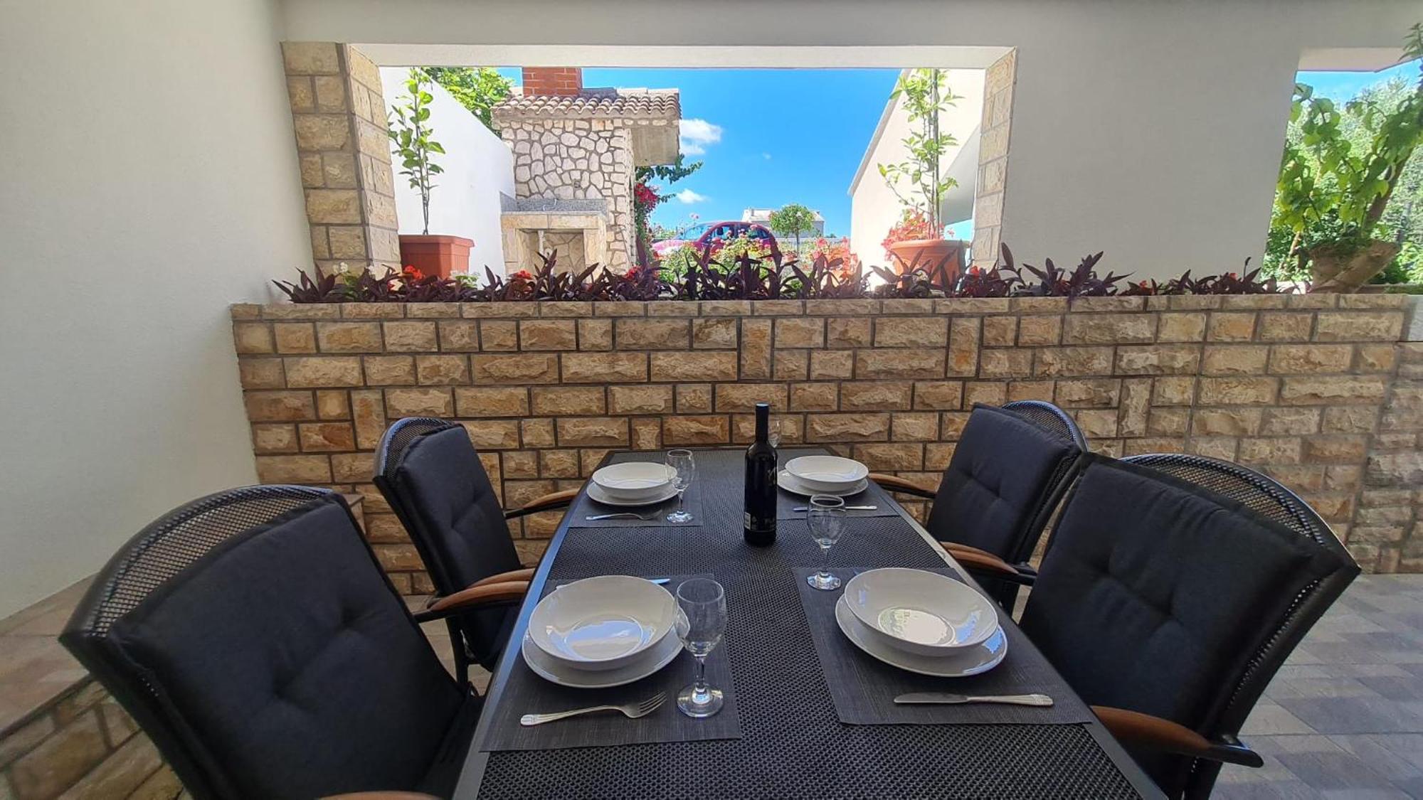 Apartman "Flower Garden" Ražanac Exteriör bild